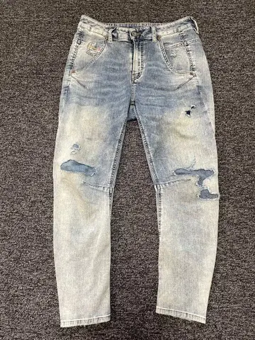 푸마 셋업 저지 상하의 (블랙 화이트 그린) XS