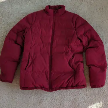 라코스테 다운 자켓 새상품급 빨간색