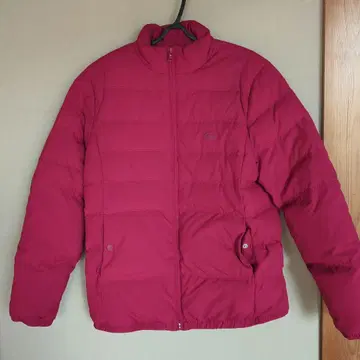 라코스테 다운 자켓 새상품급 빨간색