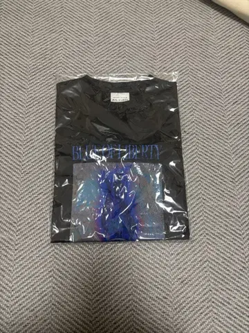 쿄모토 타이가 BLUE OF LIBERTY 티셔츠