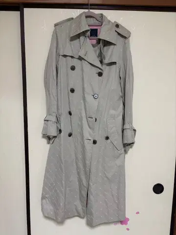 mina perhonen 도트 무늬 트렌치코트