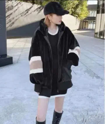 Rady 플리스 후드 부착 자켓 M 사이즈