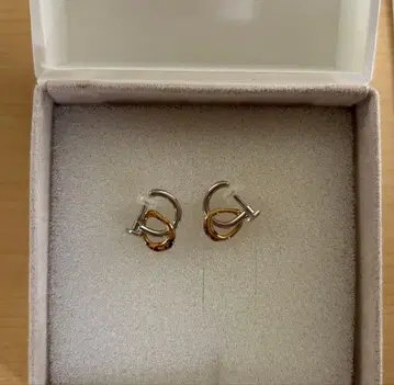 ete 후프 바이컬러 귀걸이