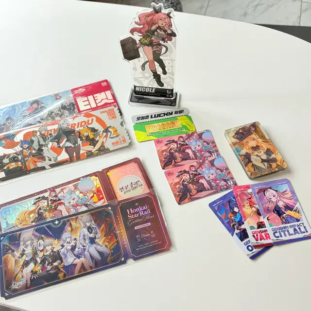 호요버스 호요랜드 굿즈 원신 붕괴 스타레일 젠레스 존제로 아크릴스탠드