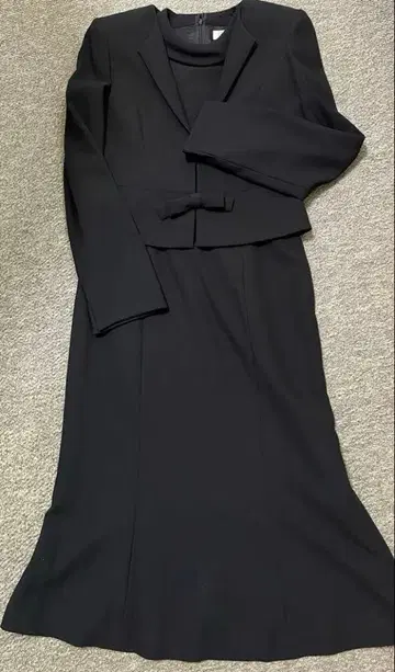 블랙 포멀 슈트 세트