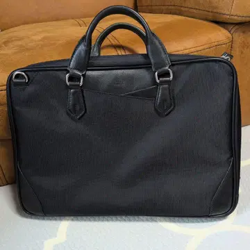 다케오 키쿠치 비즈니스 백