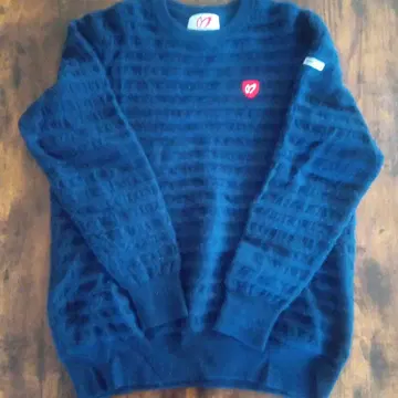 MASTER BUNNY EDITION 스웨터 사이즈 4