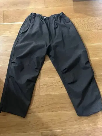 SEDAN ALL-PURPOSE / Tech Over Pant