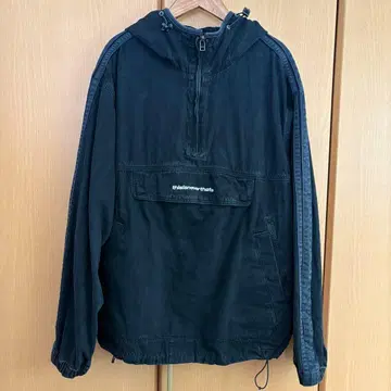 this is never that 후드티