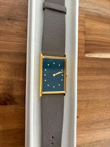 [일본제 이시카와현] 파란색 다이얼의 여성용 손목시계