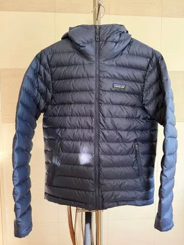 Patagonia 네이비 인기 다운 자켓 후디 S 사이즈