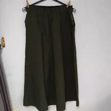 Grand PARK 카키 가우초 팬츠