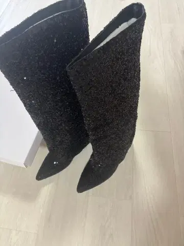 [ GRL ] 스팽글 블랙 가죽 커버 부츠