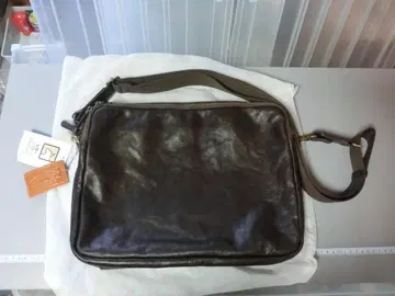 체리카 가죽 숄더백