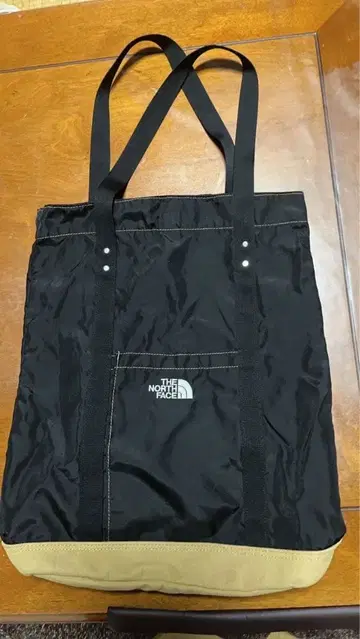 THE NORTH FACE 토트백 블랙