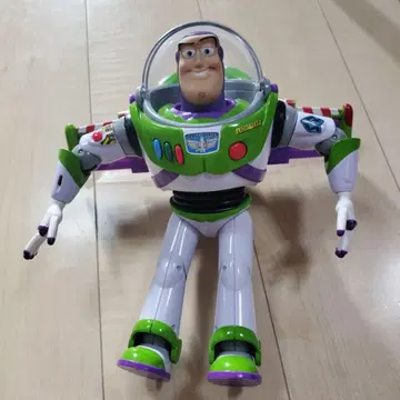 타카라토미 토이 스토리 토킹 피규어 버즈 라이트이어