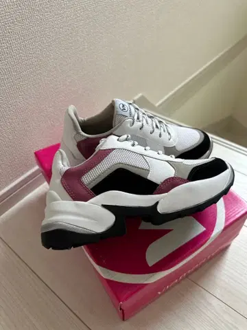 여성용 23cm 스니커즈 | 새상품 경량 통굽