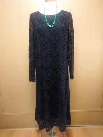 블랙 레이스 긴팔 원피스