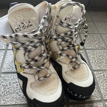 Marc Jacobs 하이컷 스니커즈 화이트/블랙