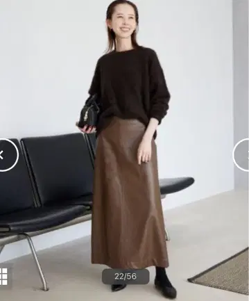 미사용 새상품급 슬로브 이에나 인조 가죽 스커트 38