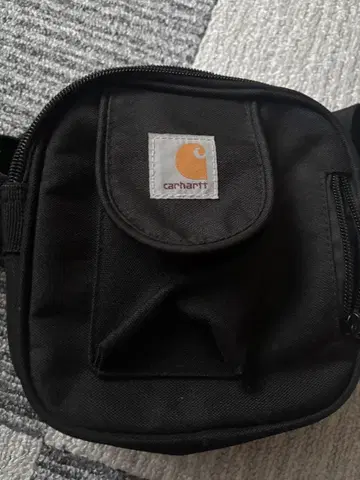 Carhartt 블랙 숄더백 칼하트