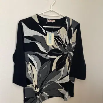 35 마리사 크리스티나 꽃무늬 칠부 소매 튜닉 L 사이즈