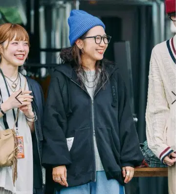 니코앤드 [be with M] 미사요 하기 후드티