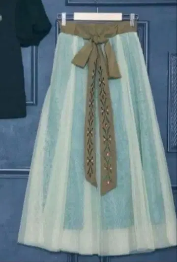 시마무라 치하루 안나 엘사 안나와 눈의 여왕 스커트 LL 대관식