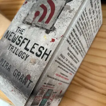 THE NEWSFLESH TRILOGY 3권 세트 MIRA GRANT