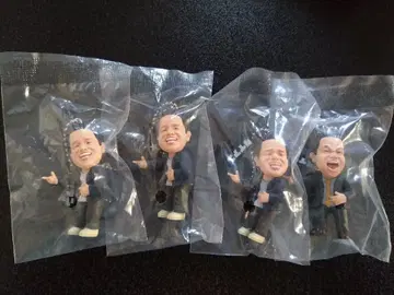 코미디언 피규어 4개 세트