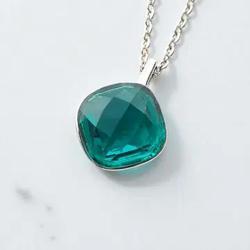 [ 새상품급 ] SWAROVSKI 스와로브스키 목걸이 크리스탈 그린
