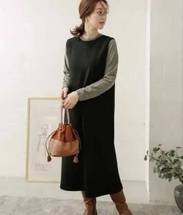 어반 리서치 도어스 DOORS 울 컷 오버롤 스커트 블랙