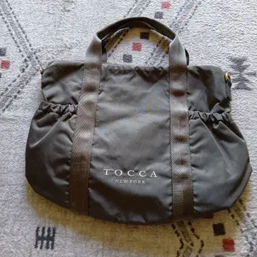 TOCCA 그레이 숄더백