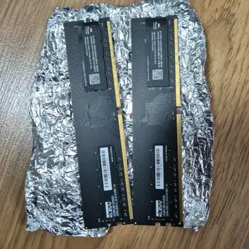 ESSENCORE KLEVV DDR4-3200(8GB) 2개 팝니다 | 메모리/VGA | 번개장터