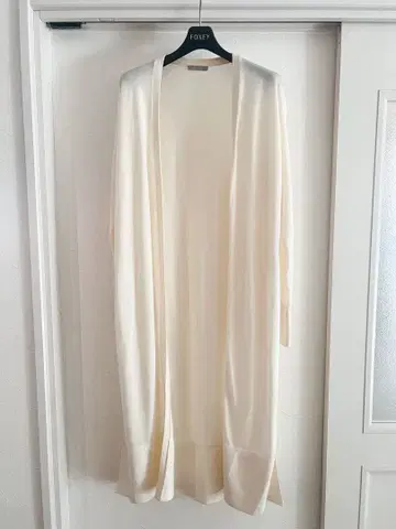 새상품급 띠어리 럭스 울 롱 가디건 38 아이보리