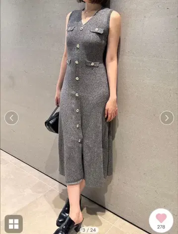 snidel 슬리브리스 프론트 버튼 니트 원피스