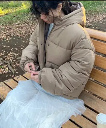 볼륨 충전솜 페이크 다운 자켓