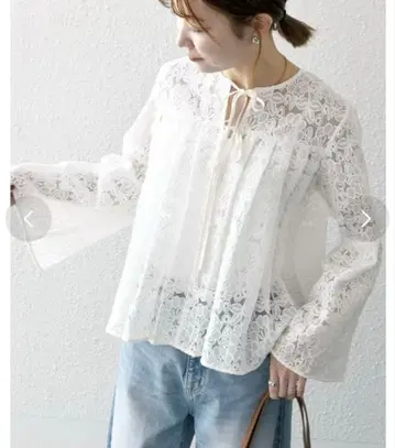 [ 새상품 ] SHIPS any 플라워 레이스 자수 시어 블라우스