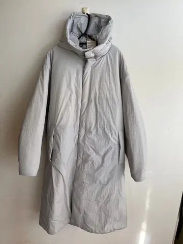 그레이 경량 벤치 코트 후드 부착