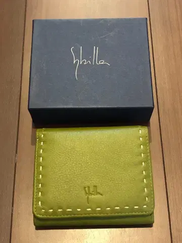 [ 새상품 미사용품 ] Shilla 그린 가죽 접이식 지갑 박스 포함