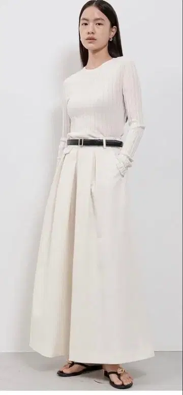 yonfa 코튼 캐시미어 리브 니트 white