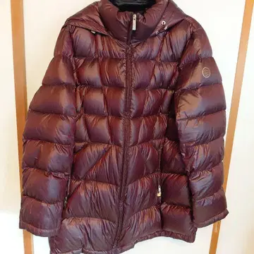 Calvin Klein 버건디 다운 자켓