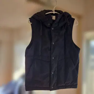 ENGINEERED GARMENTS 후드 부착 베스트