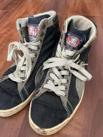 초레어 Puma x EVISU 데님 하이컷 스니커즈