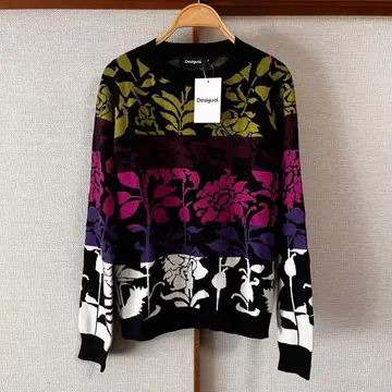 택 포함 새상품 DESIGUAL 데시구알 니트 스웨터 꽃무늬 긴팔 S