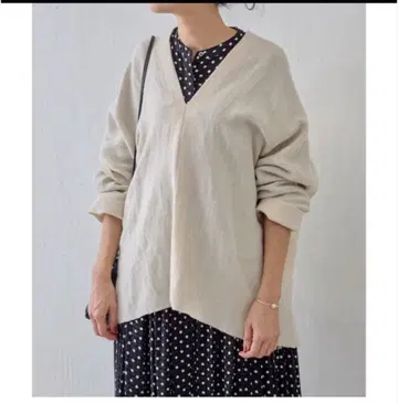 미사용 비어즐리 린넨울 풀오버 베이지 정가 20900