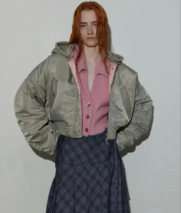 MAISON SPECIAL MA-1 자켓 후드 부착