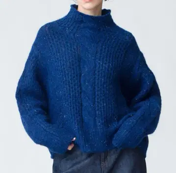 에부르 스팽글 알파카 릴리얀 니트 풀오버 니트