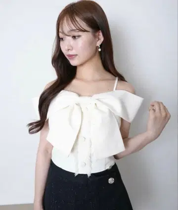 LIP SERVICE/(W) 트위드 리본 오프숄더 상의