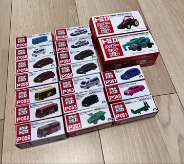 포켓 토미카 17대, 해피밀 토미카 2대 세트